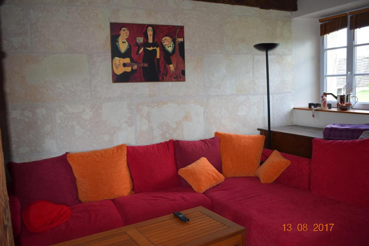 Au Calme Bed & Breakfast Houssay  Eksteriør bilde