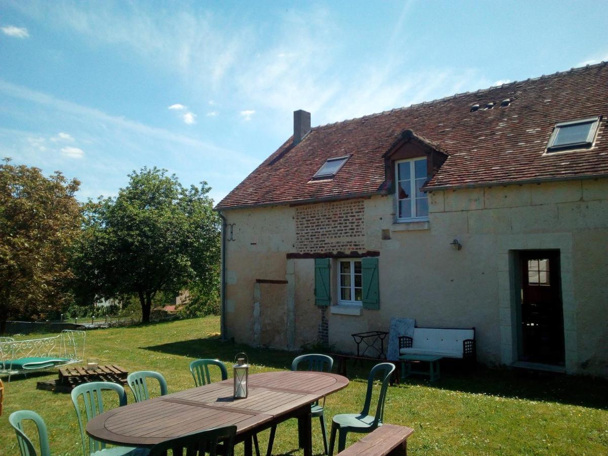 Au Calme Bed & Breakfast Houssay  Eksteriør bilde
